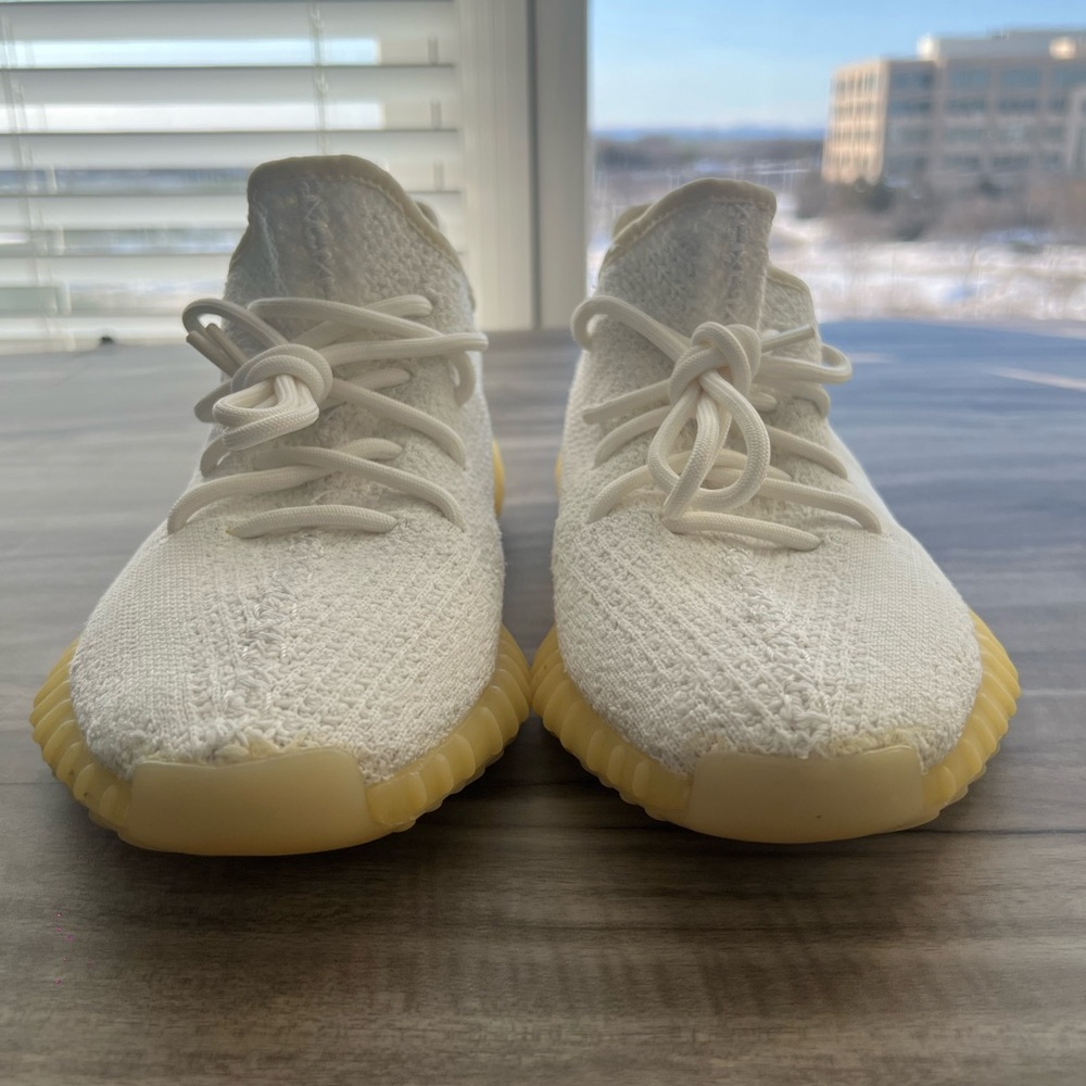 Size 7 Men’s/ 8.5 Women’s- adidas Yeezy Boost 350 V2 Low Cream White - Picture 6 of 8